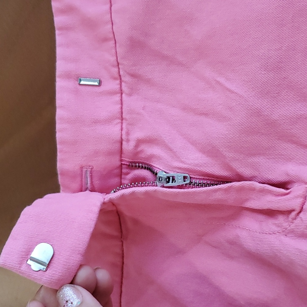 J Crew Pink shorts size 12  cute style very pretty colour  pink hibiscus 🌺 - Picture 7 of 8